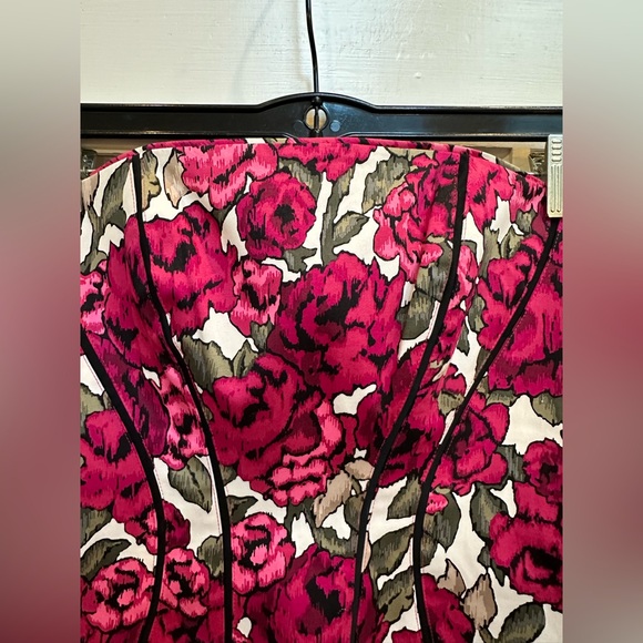 White House Black Market Y2K Chic Floral Fuchsia Ivory Corset Bustier Size 2 XS - Picture 2 of 14